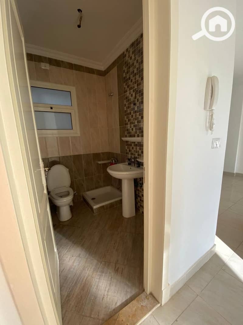 7 WhatsApp Image 2025-10-30 at 10.52. 46_17f1b8e1. jpg