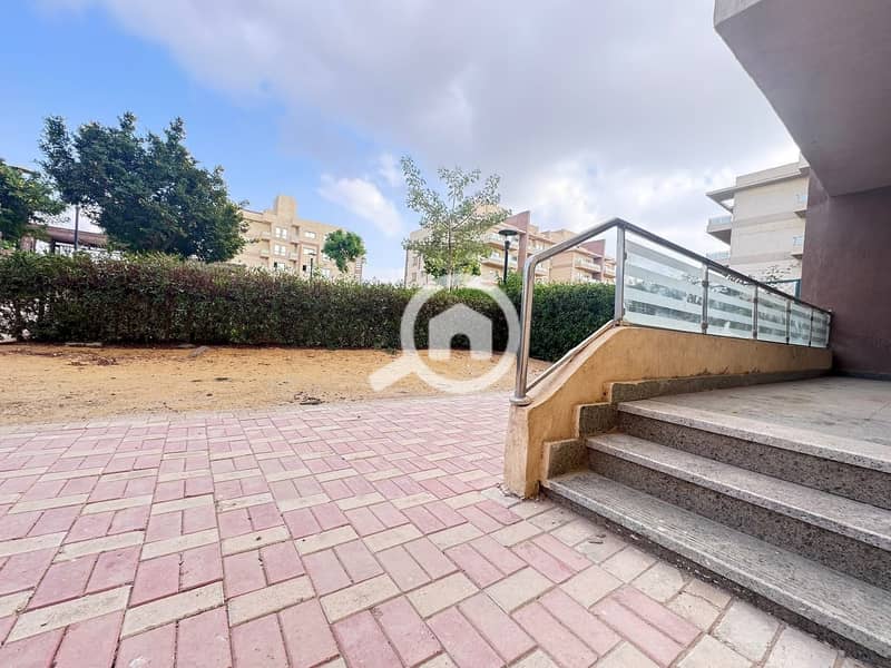 2 WhatsApp Image 2025-10-27 at 10.33. 12_3fffd3f7. jpg