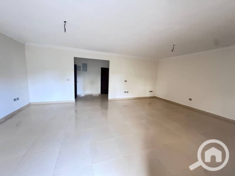 7 WhatsApp Image 2025-10-27 at 10.33. 17_427740f5. jpg