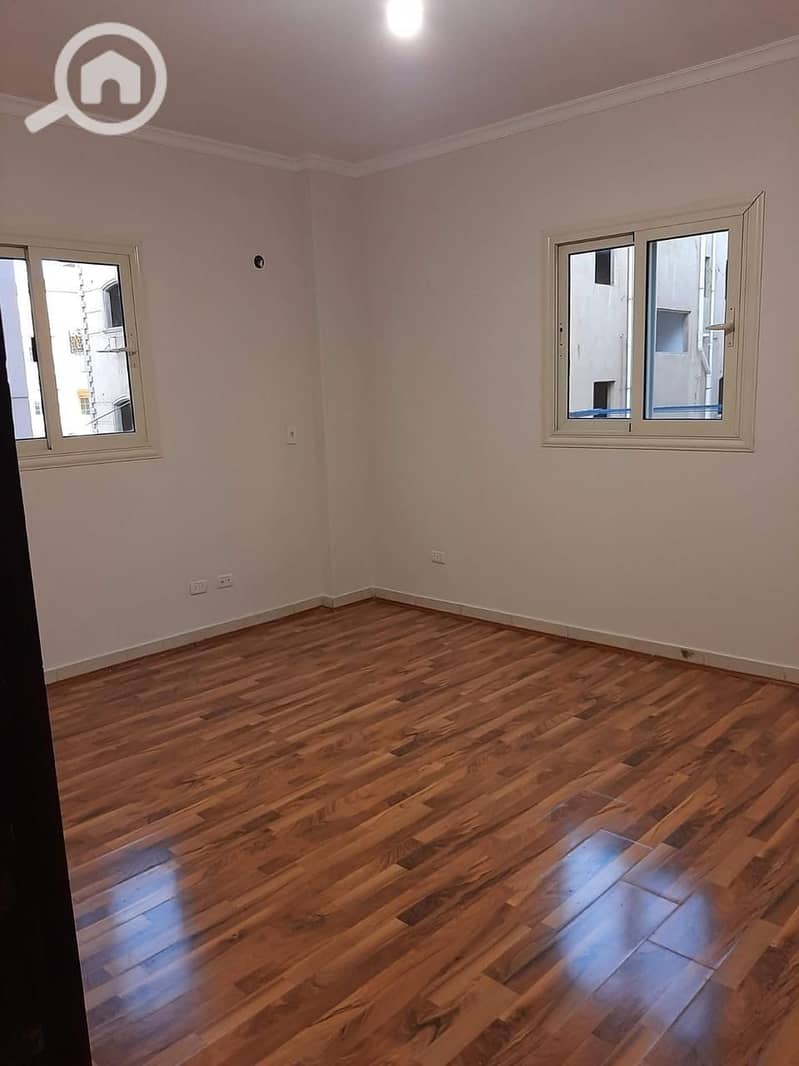 5 241177e5-42a4-493d-b4cd-e009ee2cfee4. jpg