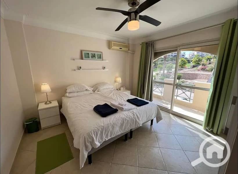 6 452911616_489812823740045_8383139435360995667_n. jpg