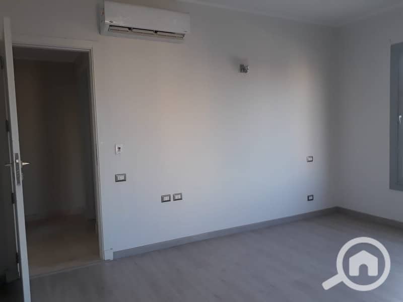 10 WhatsApp Image 2025-11-11 at 4.06. 17 PM (1). jpeg