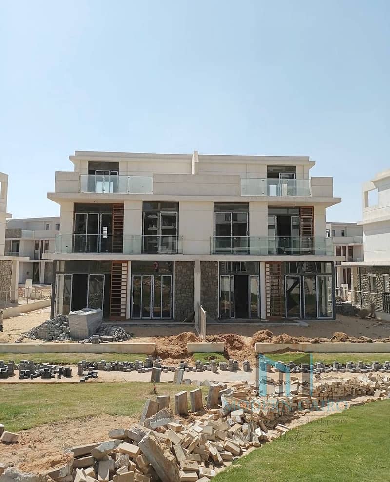 5 photo_5861949280762314119_y - Copy (2). jpg