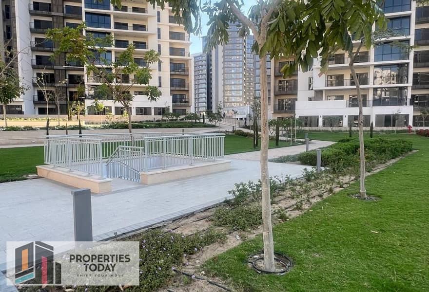 6 b3491bed-5862-42dc-9400-9392697fbc76. jpg