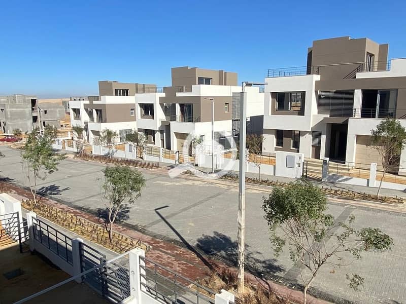 10 WhatsApp Image 2024-12-16 at 8.36. 57 AM (1). jpeg