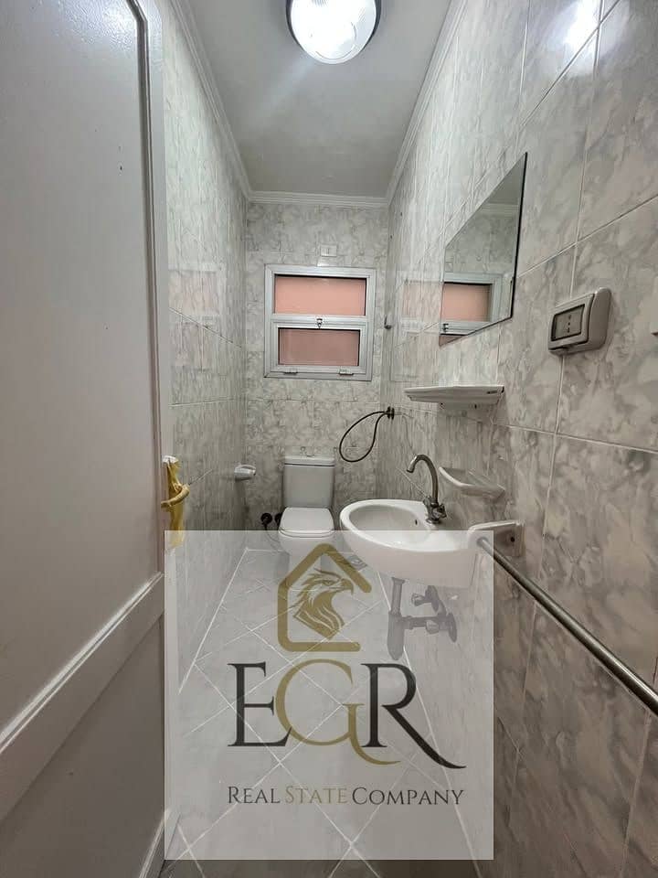 7 579274002_1215119467151829_229551908980138743_n. jpg