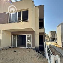 4 578801940_26362246546709592_517995694072571711_n. jpg