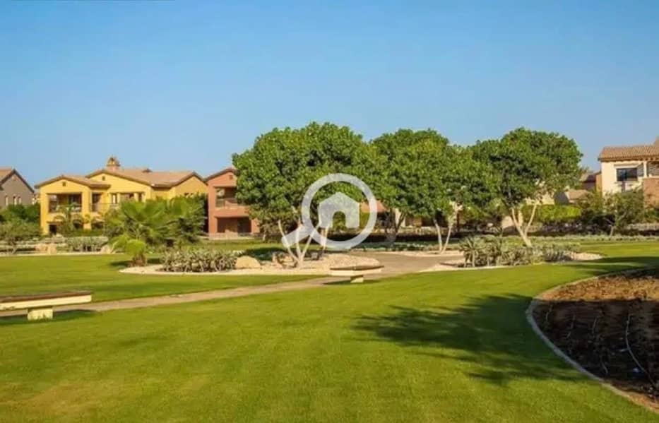 4 14c31a5d-96a0-4949-b033-93d54090bb96. jpeg