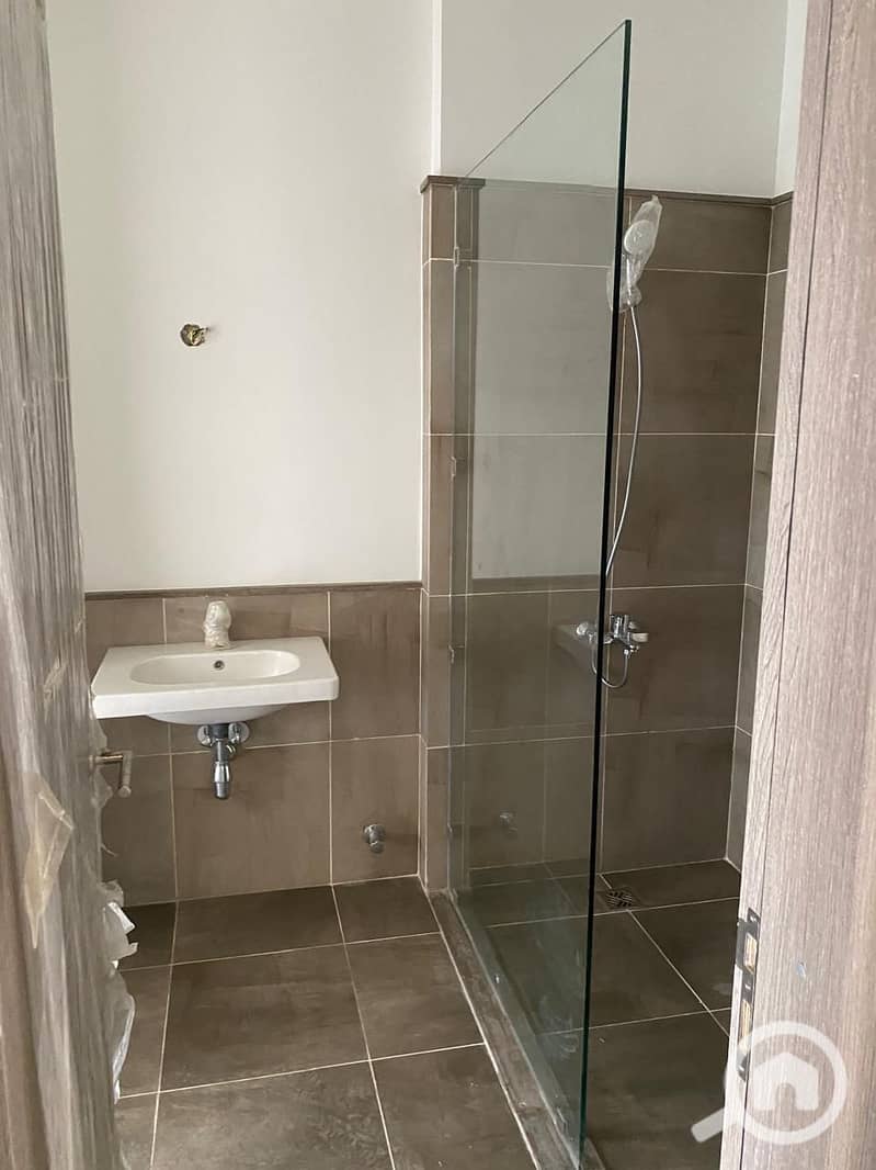 4 اااااا. jpeg