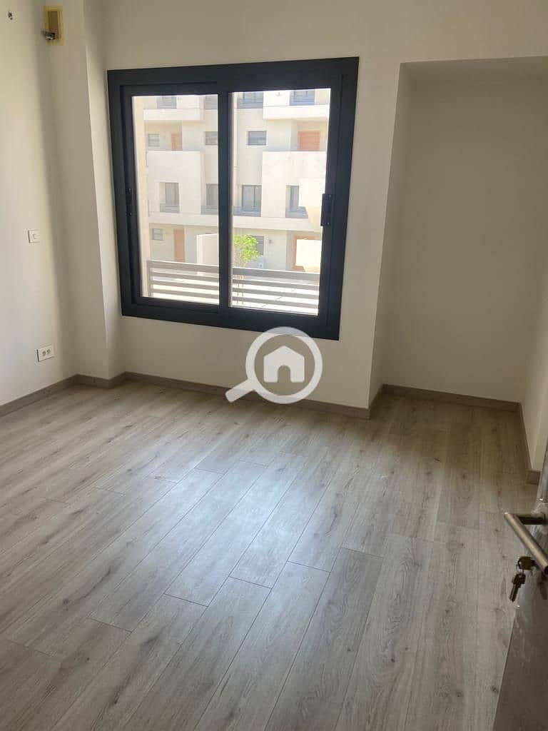 7 b5350675-ac48-4289-995e-5e46e08b1f1a. jpg