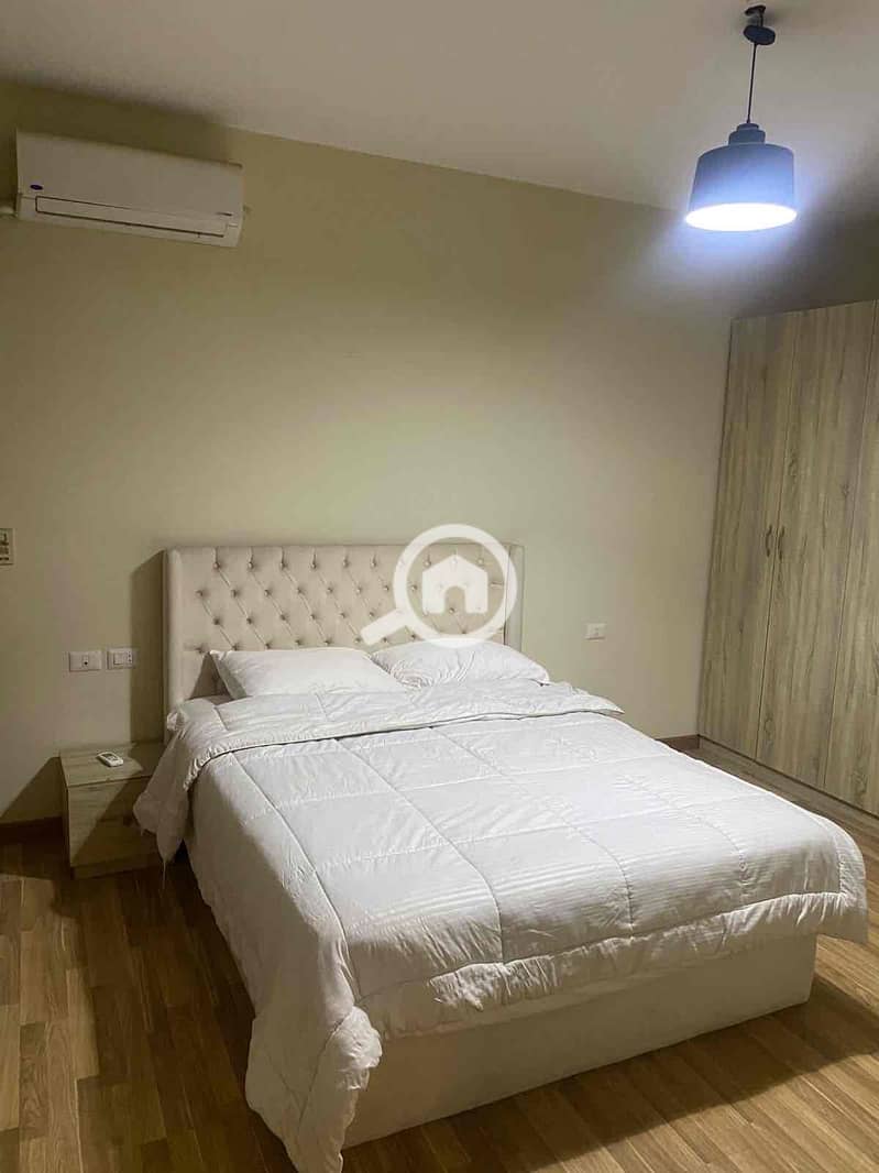 8 0be64b7c-5565-468a-a1e3-741c74fea2bc. jpg