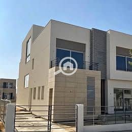 6 565691159_122112834213000768_8286198132962864057_n. jpg