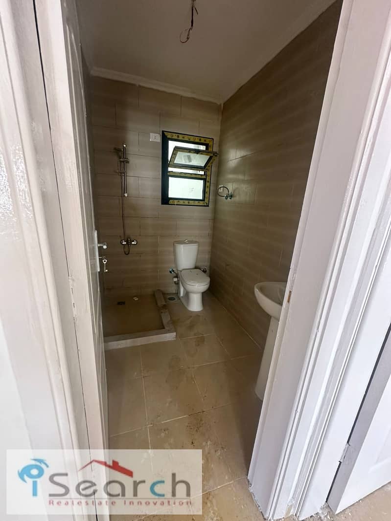 8 WhatsApp Image 2025-11-12 at 15.06. 10_c27ec24e. jpg