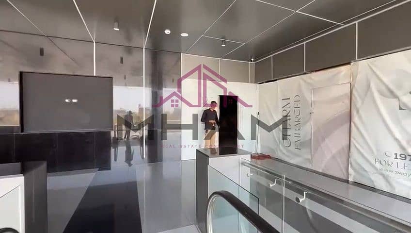 5 photo_5809981641068317730_y. jpg