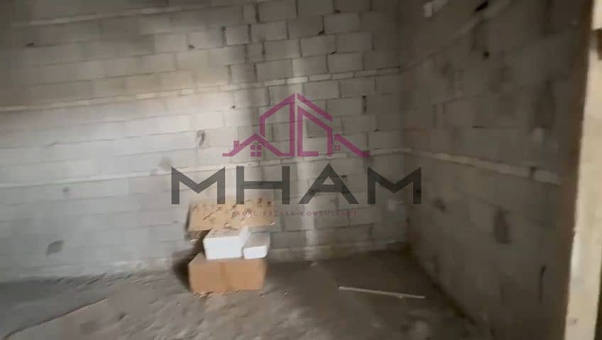 7 photo_5809981641068317735_y. jpg