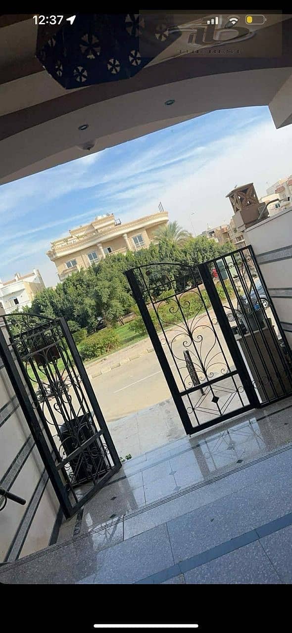 8 d3462b71-1c0b-46fb-be33-fb84a8124a50. jpeg