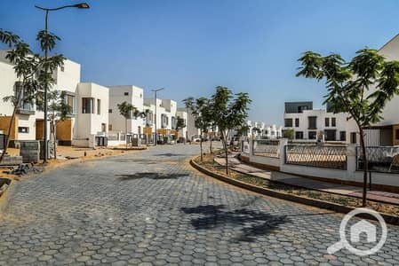 توين هاوس 5 غرف نوم للبيع في القاهرة الجديدة، القاهرة - Villette-Sodic-Compound-كمبوند-فيليت-سوديك-التجمع-5. jpg