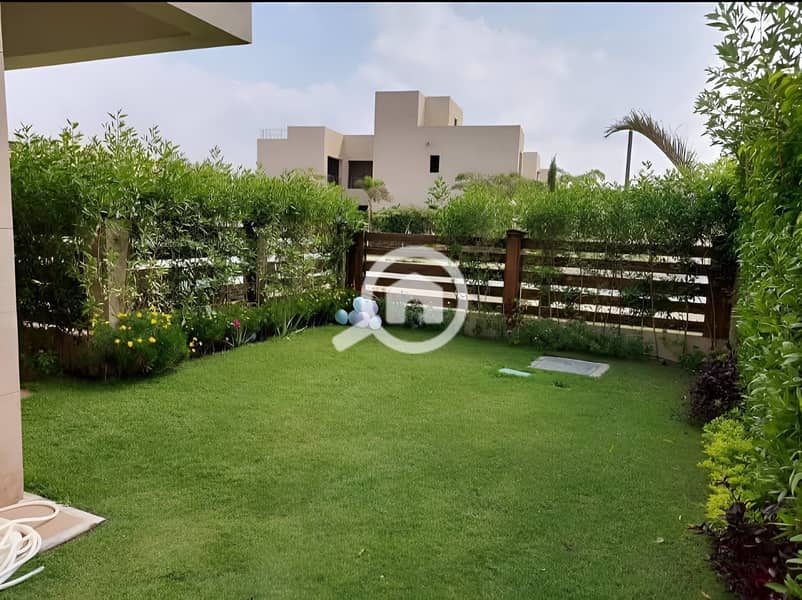 2 511895071_3946919992304824_1427445865196761761_n. jpg