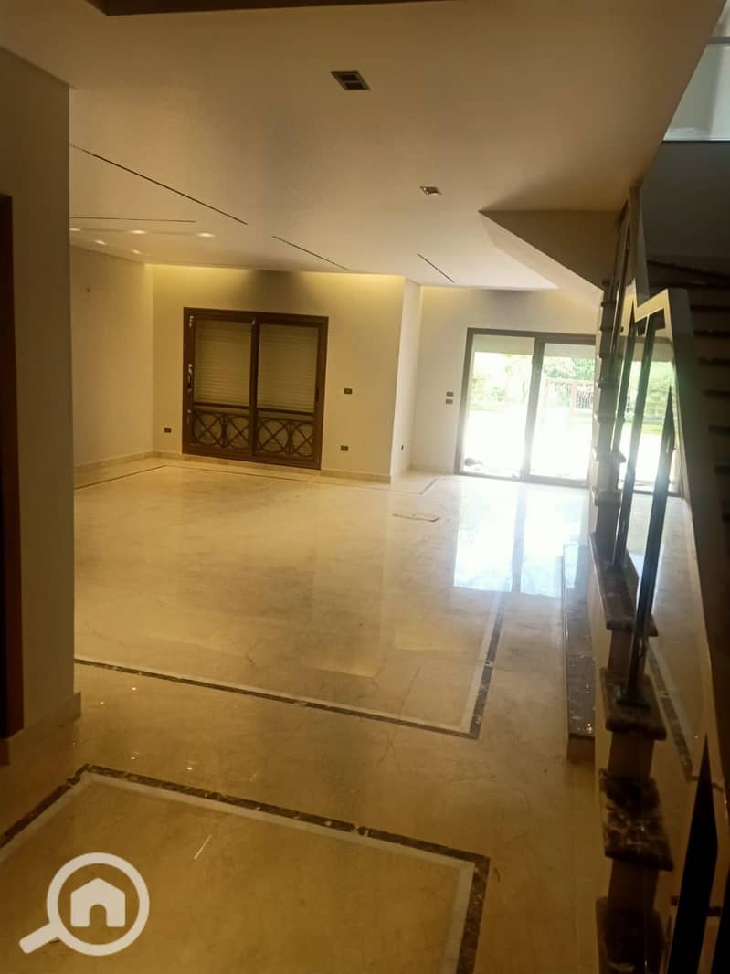 20 f40fe5b5-10cf-43b2-bd4e-105f049ba4e6. jpeg