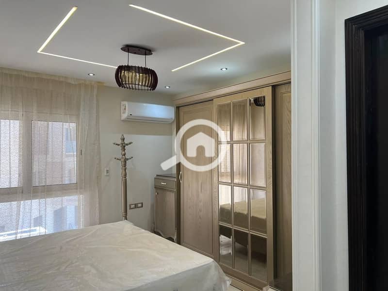 13 1902b136-fc5f-4fb0-9eb8-cacc2b63c91f. jpg