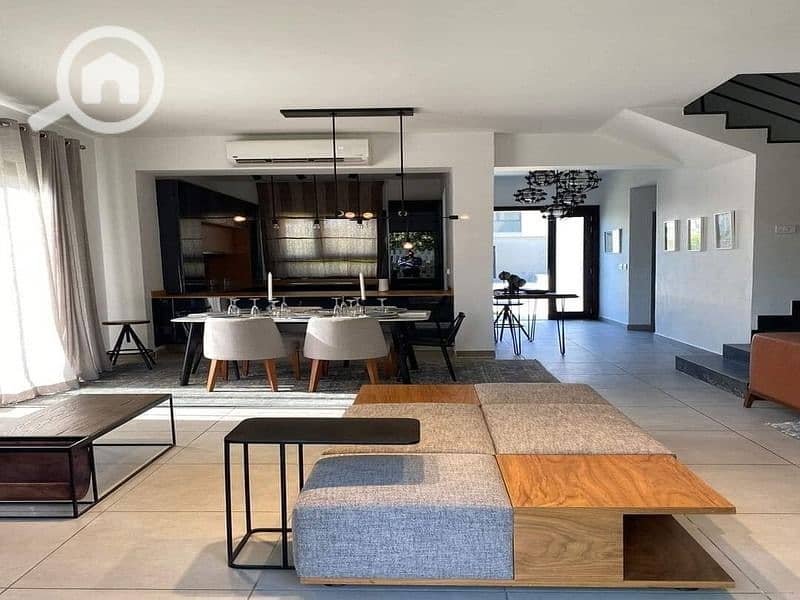 14 WhatsApp Image 2025-11-12 at 05.28. 46_c44ea586. jpg