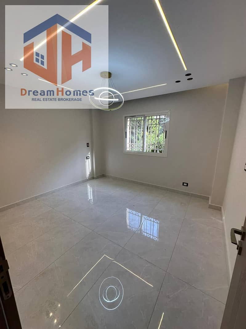 4 72c7ae06-80b5-4b5f-aee1-e91eef6c0420. jpg