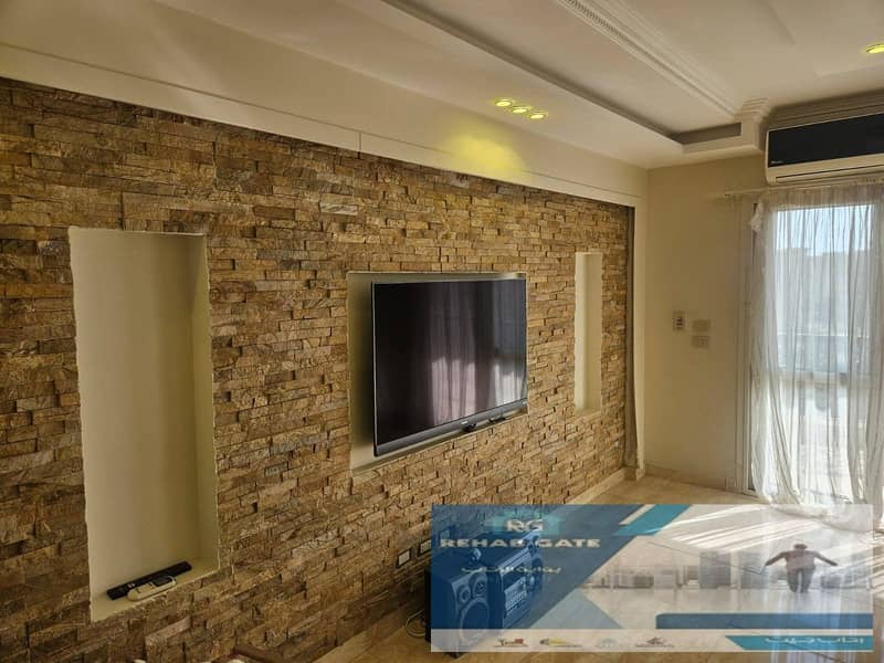 2 9752c4e7-309d-4a0c-872f-f0a3e3e4f2ae. jpg