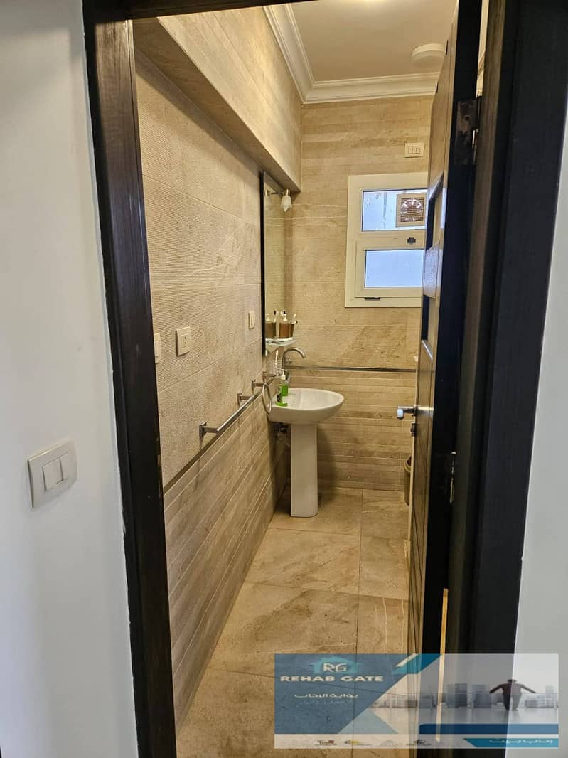 9 998cd312-999c-459a-b71f-4354d68ddfca. jpg