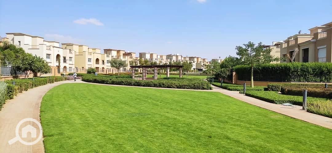 7 WhatsApp Image 2025-10-06 at 3.15. 42 AM (2) - Copy. jpeg