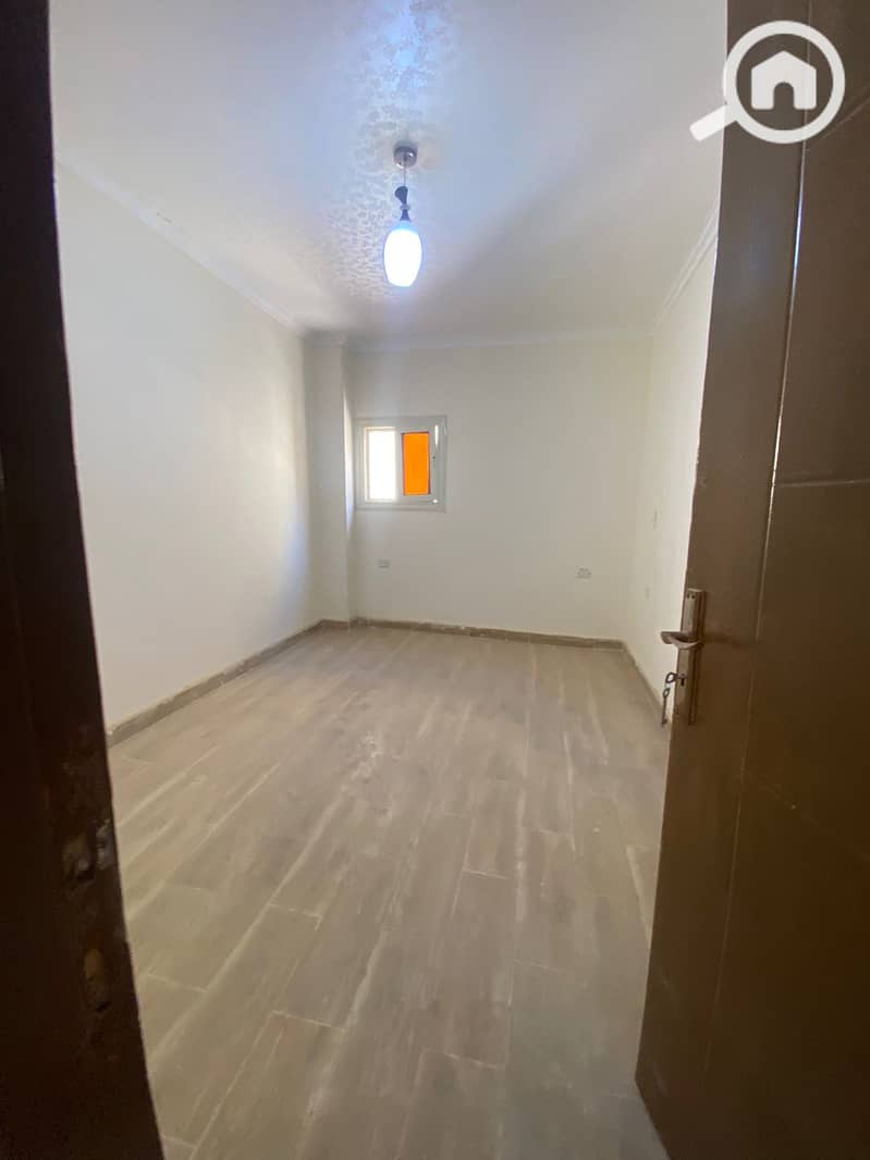 5 WhatsApp Image 2025-10-01 at 4.25. 11 PM. jpeg