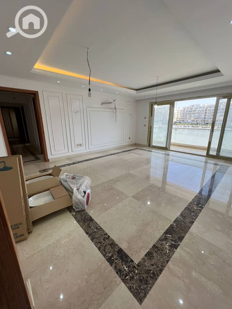 10 2051c1eb-ace4-4184-bc10-c7a49b610059. jpeg