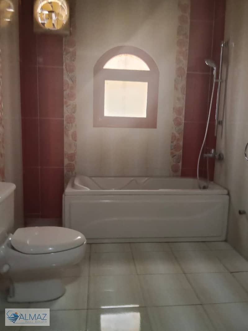 16 WhatsApp Image 2025-11-12 at 4.21. 20 PM. jpeg