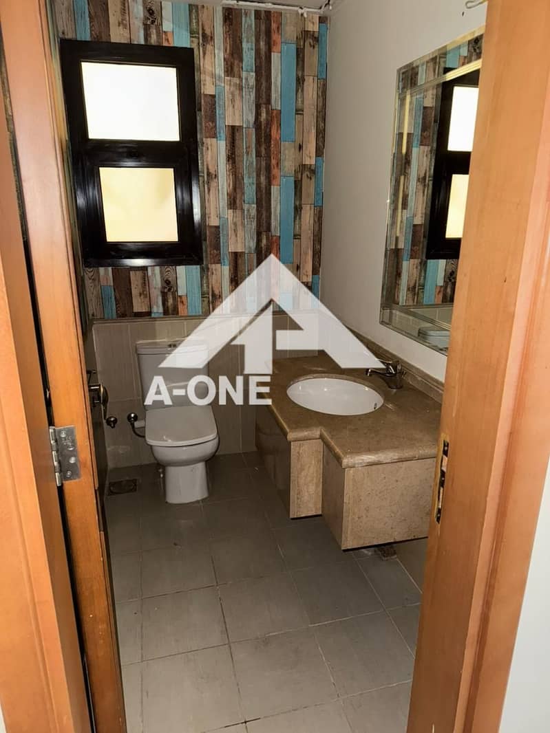 8 6b3b97b8-2693-44ca-8986-1ddb57e714b9. jpeg