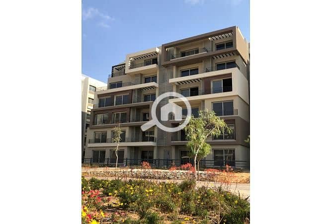 2 3880498-2b5fdo. jpg