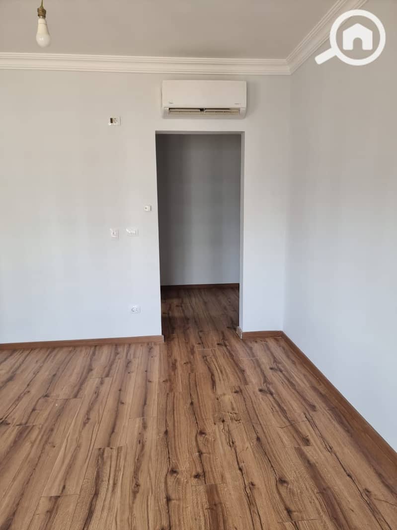 10 WhatsApp Image 2025-11-12 at 16.55. 24 (1). jpeg