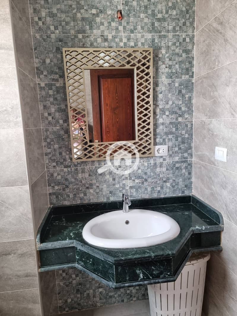 14 WhatsApp Image 2025-11-12 at 16.55. 25 (1). jpeg