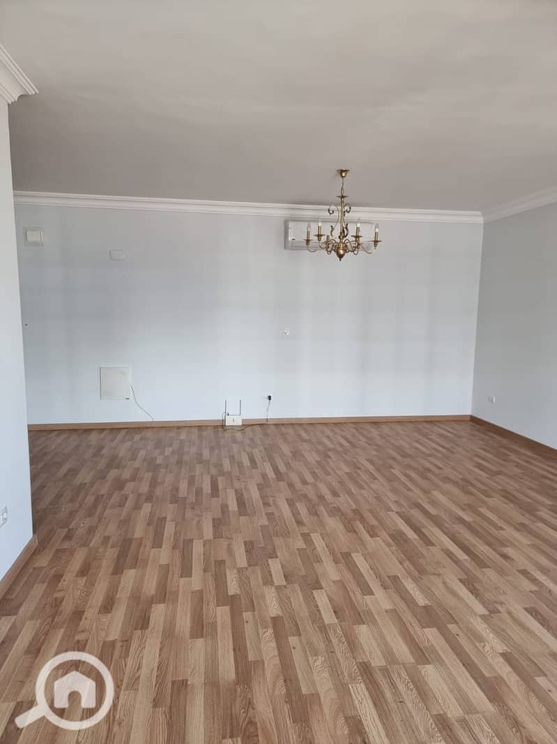 17 WhatsApp Image 2025-11-12 at 16.55. 26 (2). jpeg