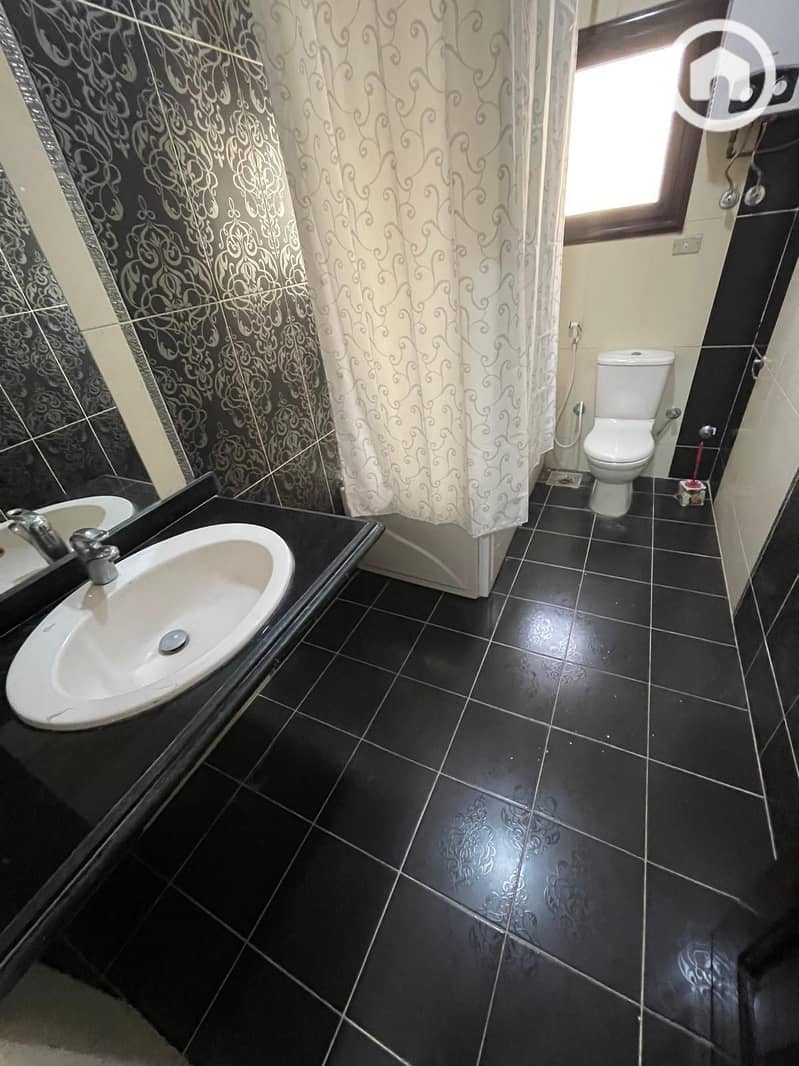 2 WhatsApp Image 2025-11-12 at 15.53. 18_fcdb751c. jpg