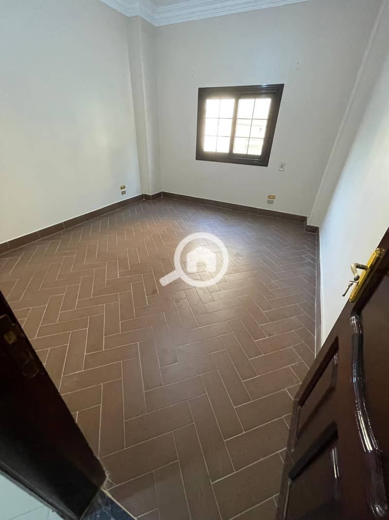 5 WhatsApp Image 2025-11-12 at 15.53. 21_9fc341c4. jpg