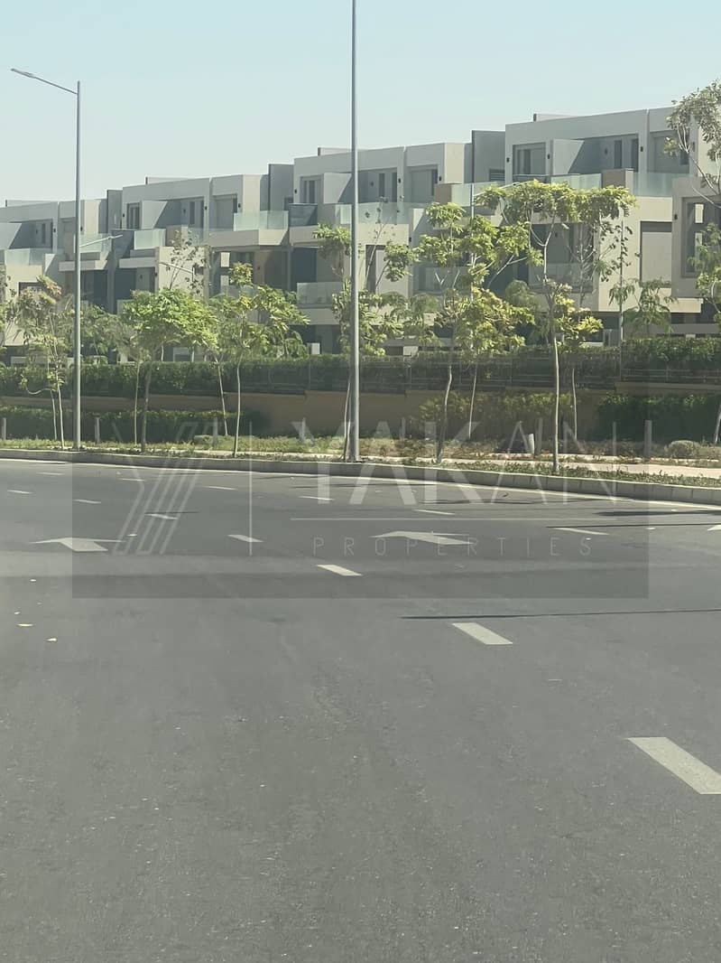 11 WhatsApp Image 2025-09-18 at 22.25. 31. jpeg