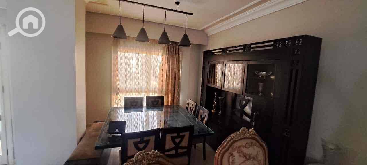 6 c8fd517a-1048-470f-b1b1-3ece23772196. jpg