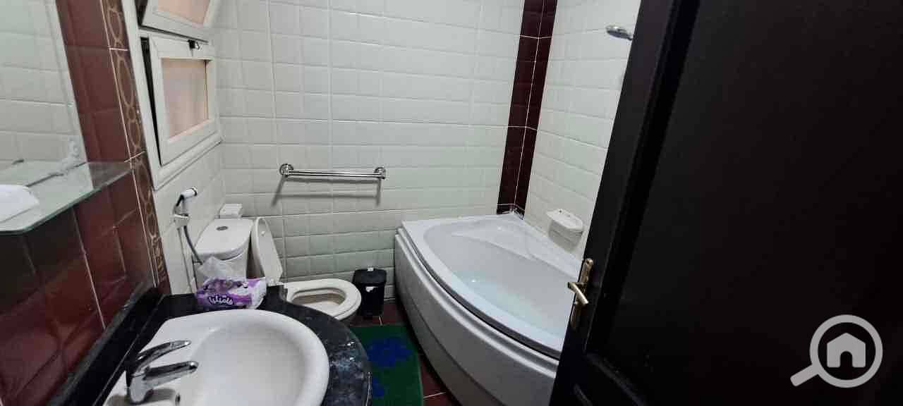 10 b62e0993-46c7-4af8-b808-ed1231e36eca. jpg