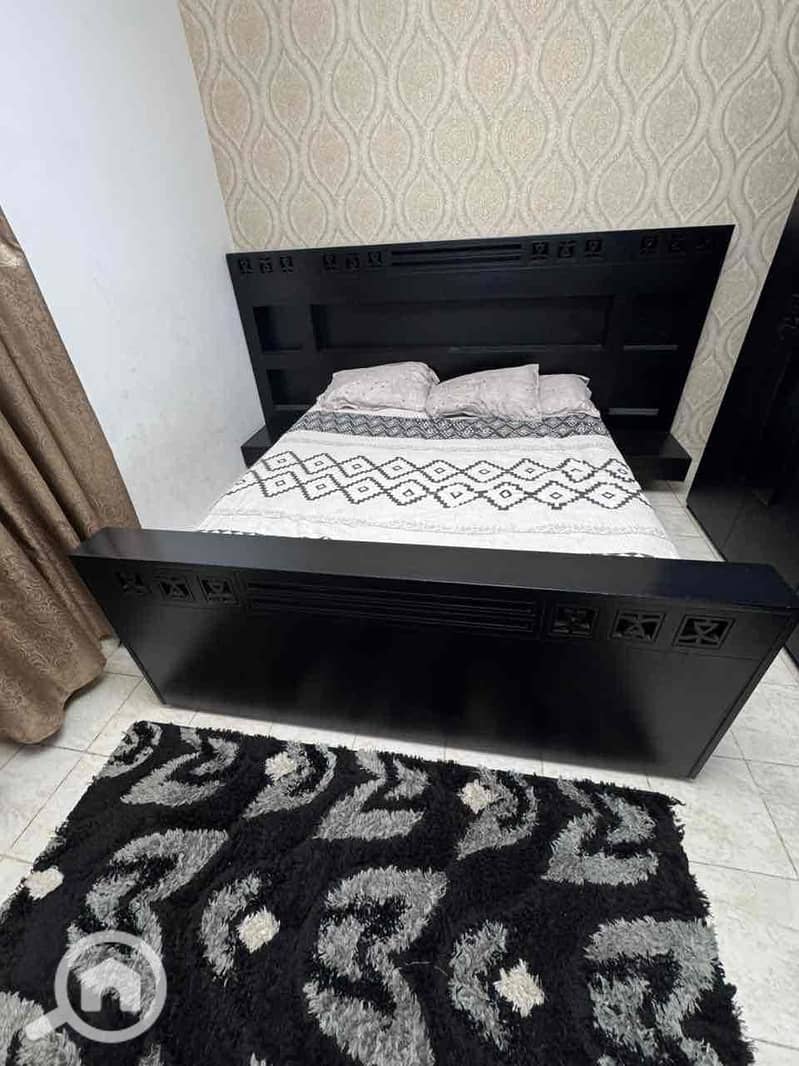 8 4da9b54f-7c3e-4009-b952-9a4e9be3213a. jpg