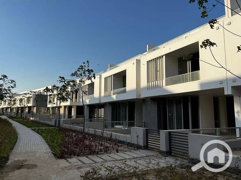 35 WhatsApp Image 2024-08-26 at 12.44. 57_f0ba1631 - Copy (2). jpg