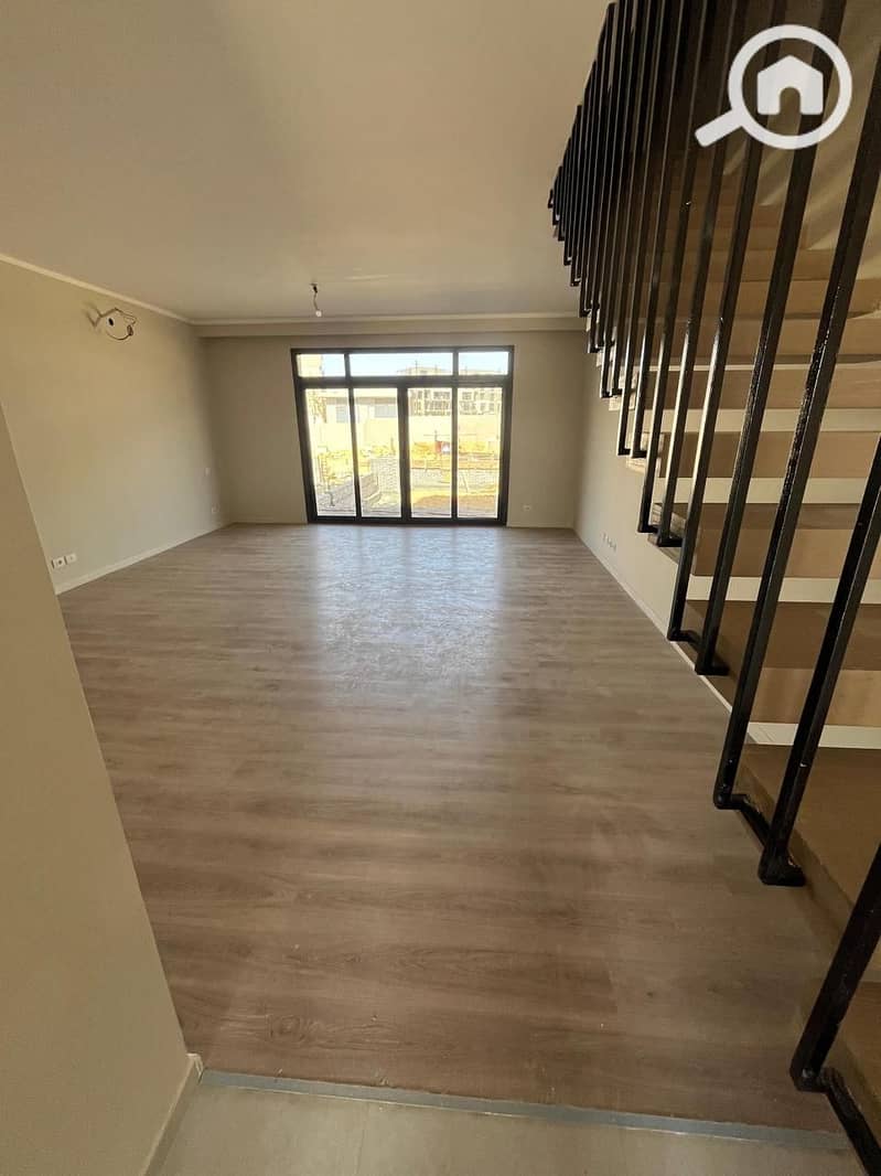 24 WhatsApp Image 2025-05-19 at 14.18. 42_d0412739. jpg