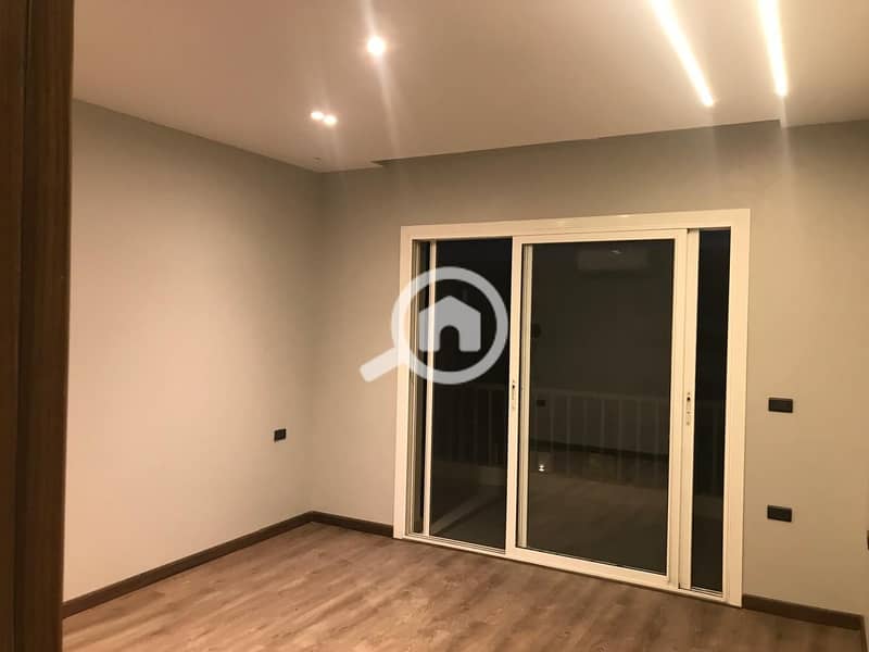 21 WhatsApp Image 2025-11-10 at 16.28. 48. jpeg