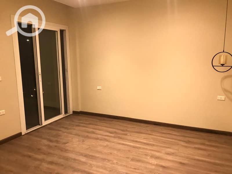 24 WhatsApp Image 2025-11-10 at 16.28. 50. jpeg