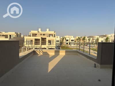 5 Bedroom Villa for Sale in New Cairo, Cairo - 2ce6714d-d0a1-481e-ab18-477fff16a648. jpg