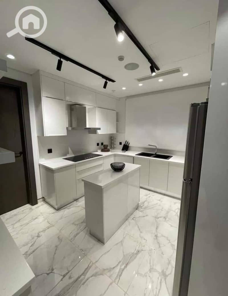 6 506f02ee-a726-4abb-bb08-bc8d60657986. jpg