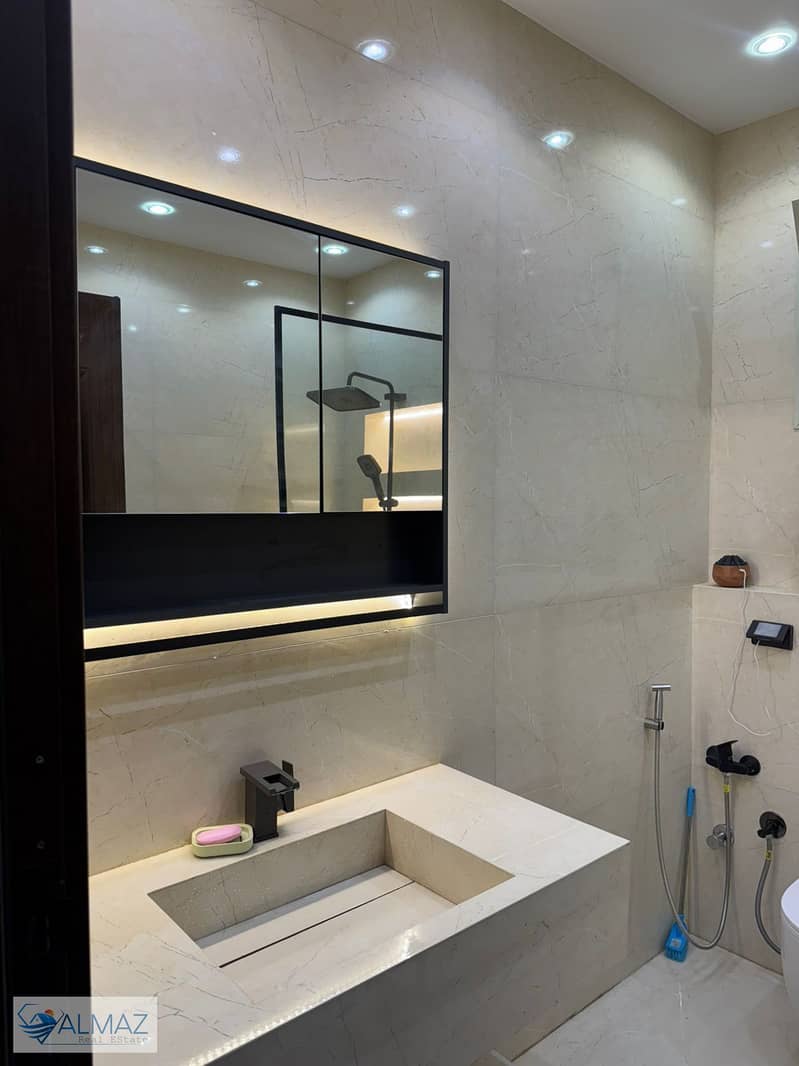 7 WhatsApp Image 2025-11-12 at 4.29. 10 PM (1). jpeg